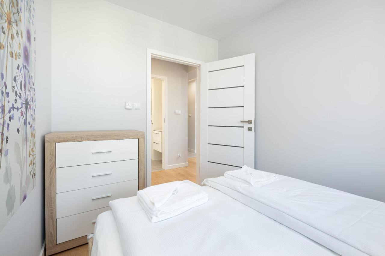 Apartment Klifowa Resort With Spa, Fitness & Kids Room By Noclegi Renters Rewal Buitenkant foto